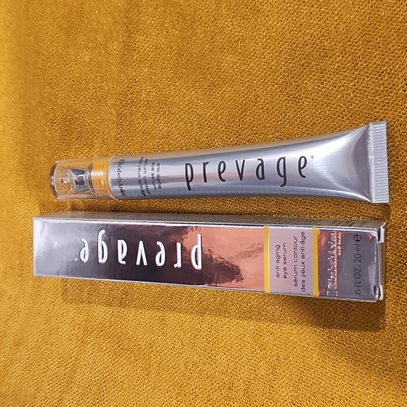 Elizabeth Arden Other - Elizabeth Arden Prevage Anti-Aging Intensive Repair Eye Serum wand tip NWT
